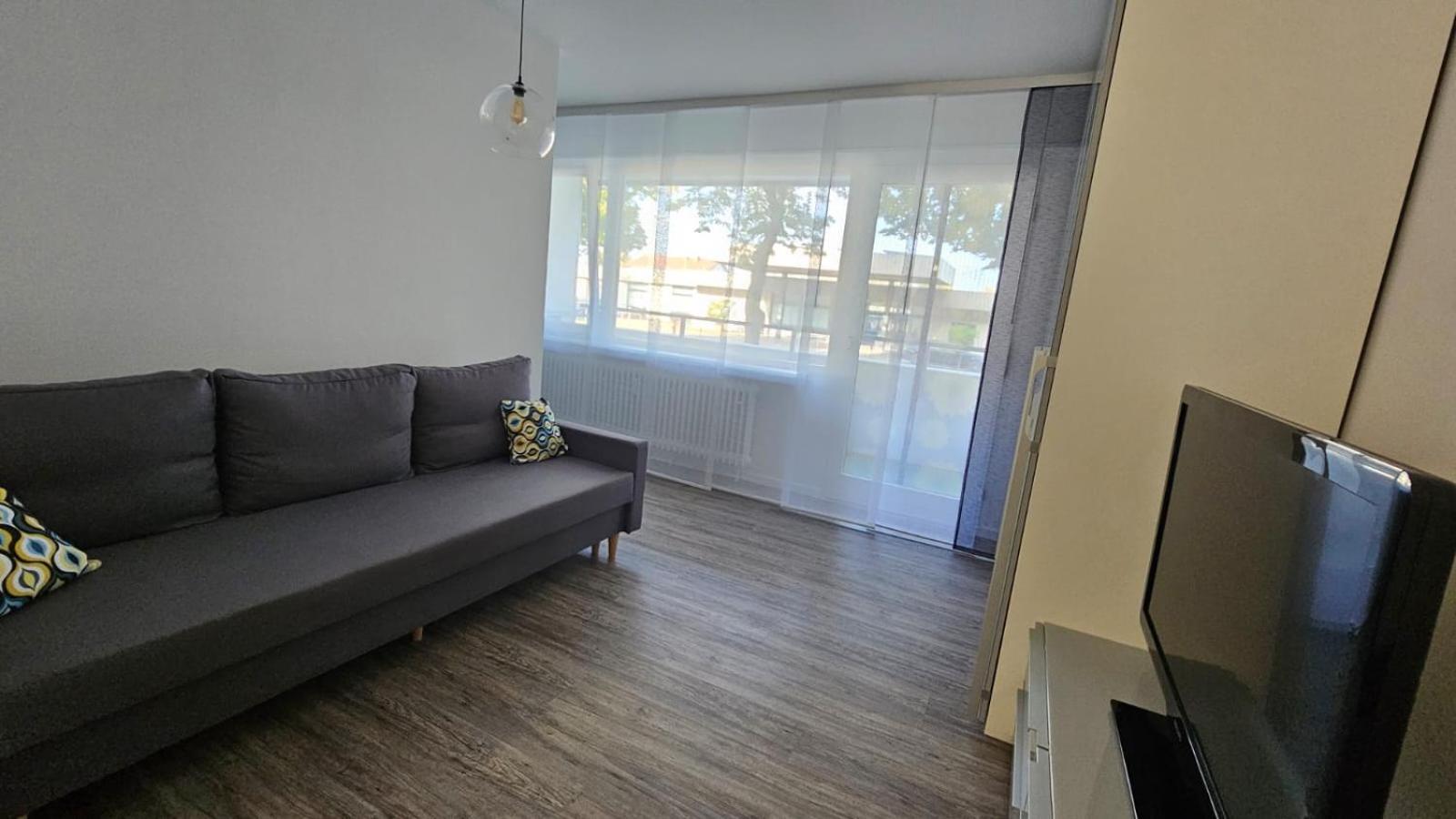 Gast Appartment แกร์เมอร์สไฮม์ ภายนอก รูปภาพ