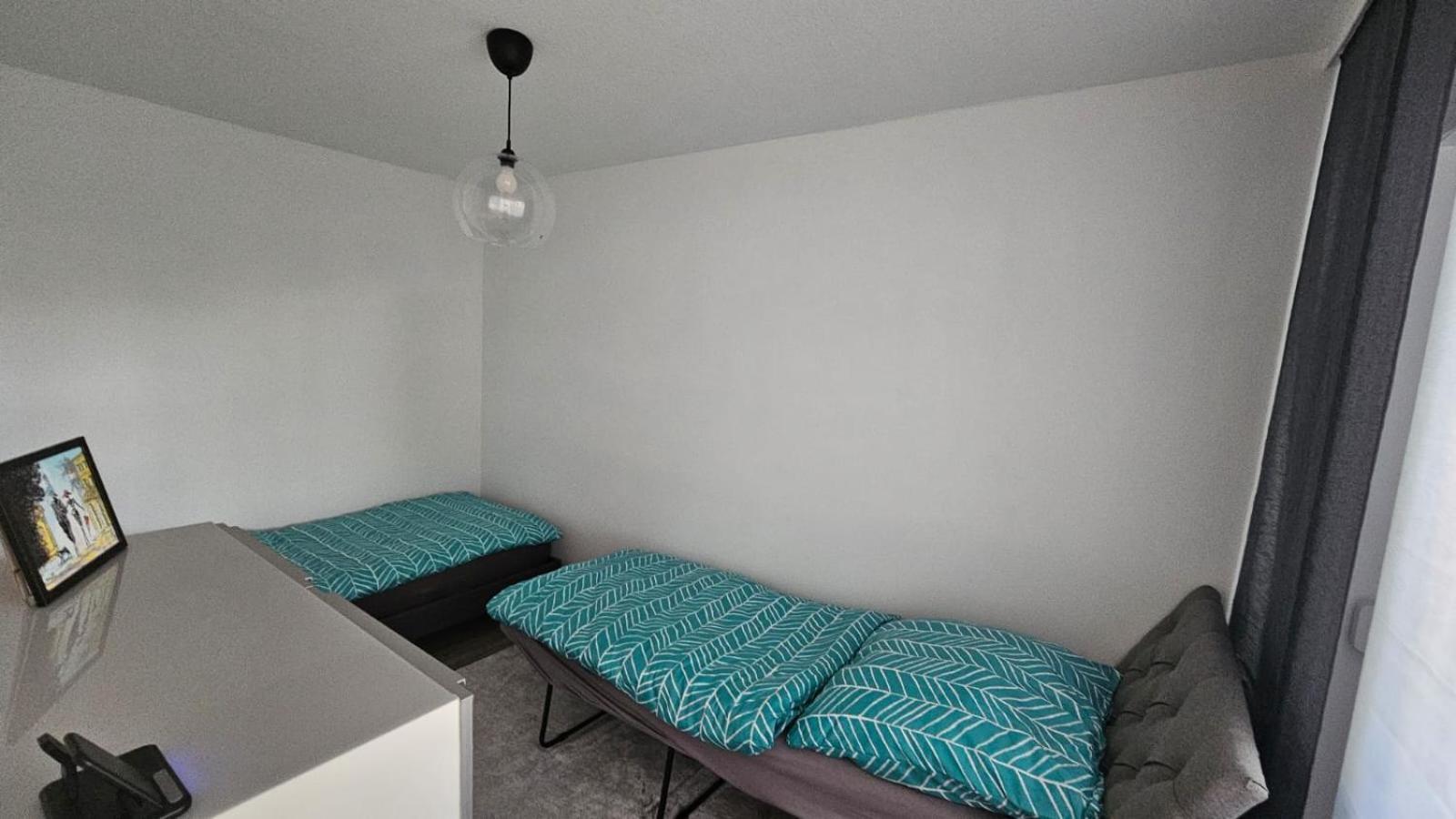 Gast Appartment แกร์เมอร์สไฮม์ ภายนอก รูปภาพ